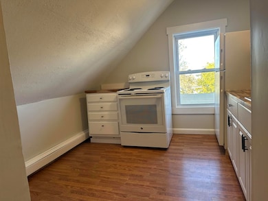 60 Whitney St unit 3, Nashua, NH 03064 - photo 6