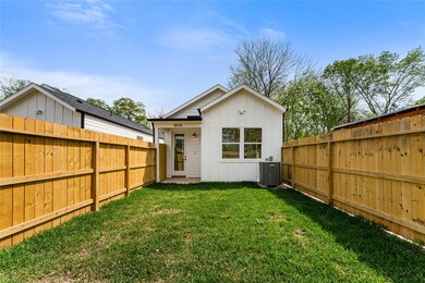 8506 Wileyvale Rd unit A, Houston, TX 77016 - photo 3