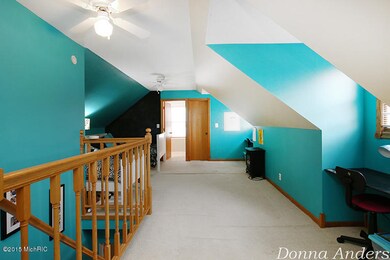 945 Beechwood St NE, Grand Rapids, MI 49505 - photo 7