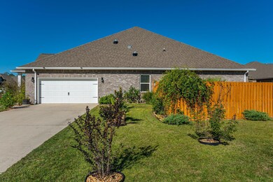 4-web-or-mls-416 Chickadee St Exterior-1