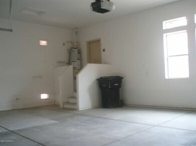 2969 E AGRITOPIA LOOP GARAGE 2