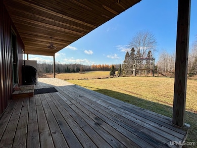 6851 Thompson 41 5 Rd, Rapid River, MI 49878 - photo 5