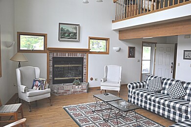 1069 N Lakeview Dr, Lowell, IN 46356 - photo 3