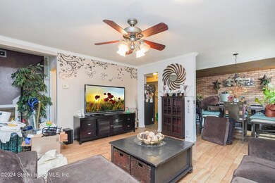 68 Selvin Loop unit 146, Staten Island, NY 10303 - photo 5