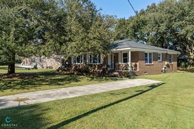 143577-CoastalREphoto1506LorenzoStreet-3