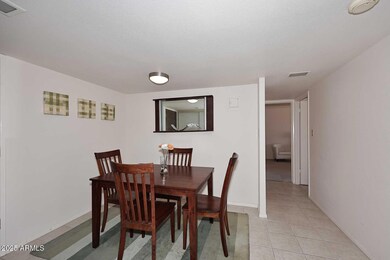 Dining Room2