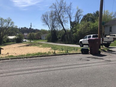 1000 E Market St, Johnson City, TN 37601 - photo 2