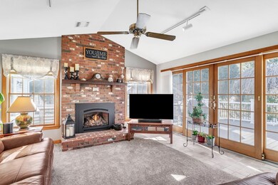 25 Chileab Rd, South Hadley, MA 01075 - photo 3