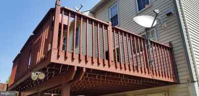 14100 Oakpointe Dr, Laurel, MD 20707 - photo 7