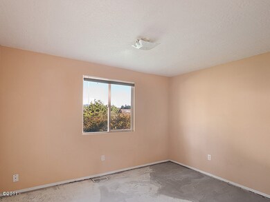 1129 SW 11th St, Lincoln City, OR 97367 - photo 4