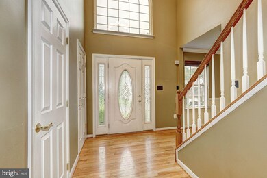 4142 Daylily Dr, Owings Mills, MD 21117 - photo 2