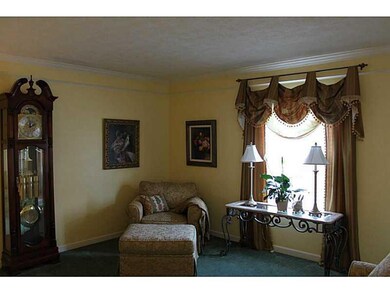 557 Hoover Dr, Apollo, PA 15613 - photo 3