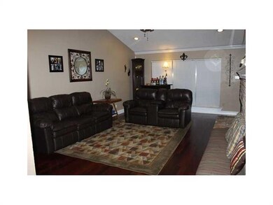 102 Melrose Dr, Destrehan, LA 70047 - photo 3