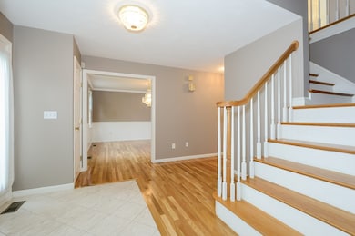 37 Lexington Dr, Acton, MA 01720 - photo 4