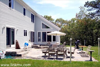 85 Meadow View Rd, Oak Bluffs, MA 02568 - photo 2