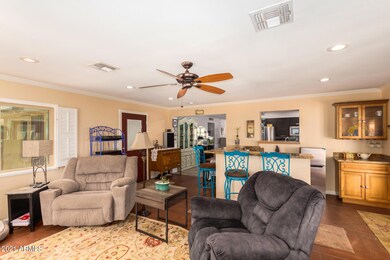 0009-09 - White Mountain - Copy