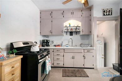 3867 Almeda Dr, Toledo, OH 43612 - photo 6