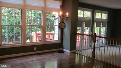 12363 Cold Stream Guard Ct, Bristow, VA 20136 - photo 2