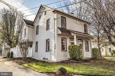 16 W Main St, Leola, PA 17540 - photo 2