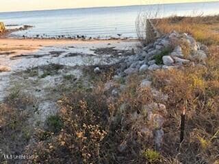 6813 Belle Fontaine Dr, Ocean Springs, MS 39564 - photo 5