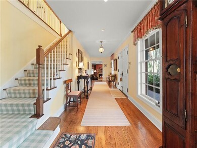 Gracious stairway