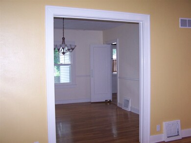 1635 Osage St, Manhattan, KS 66502 - photo 4