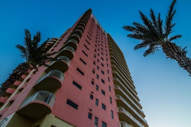 building&palms