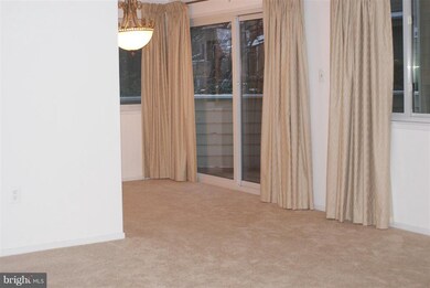 1950A Villaridge Dr unit A, Reston, VA 20191 - photo 4