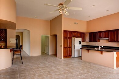Kitchen & Family Room