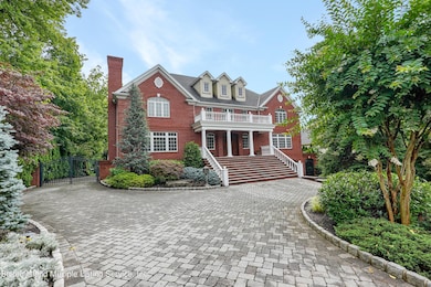 99 Buttonwood Rd, Staten Island, NY 10304 - photo 3