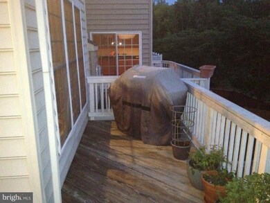 16450 Steerage Cir, Woodbridge, VA 22191 - photo 6