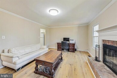 6415 Old Scotts Ct, Springfield, VA 22152 - photo 6