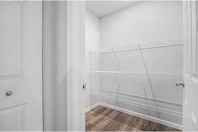 WTC008-i2060-Pantry