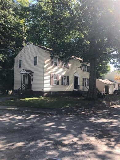 21 Mckenzie Dr unit 23, Claremont, NH 03743 - photo 2