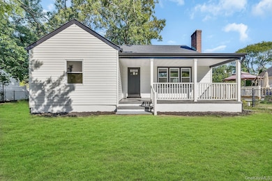 46 N Ocean Ave, Islip, NY 11751 - photo 4