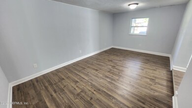 276 Pecan St, Jacksonville, FL 32211 - photo 6