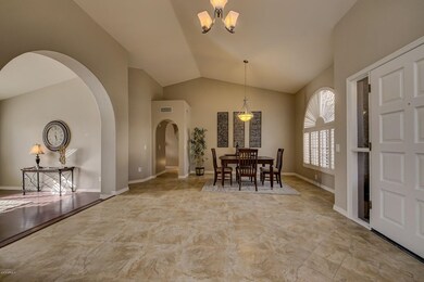106-FrontRoom_1