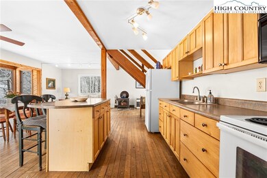 1355 N Pine Run Rd, Boone, NC 28607 - photo 7