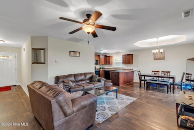 308 Channel Run Ln, Sneads Ferry, NC 28460 - photo 4