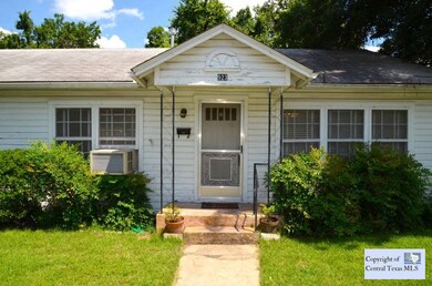 923 W Hopkins St, San Marcos, TX 78666 - photo 5