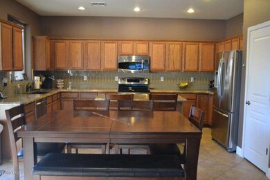 Kitchen - 002