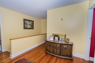 11 Saratoga Cir, Saratoga Springs, NY 12866 - photo 6