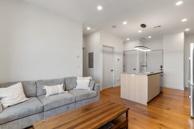 211 Condor St unit 10, Boston, MA 02128 - photo 4