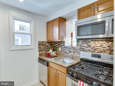 5434 C St SE, Washington, DC 20019 - photo 7