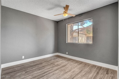 3151 Soaring Gulls Dr unit 2055, Las Vegas, NV 89128 - photo 6