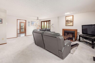 Living room 2