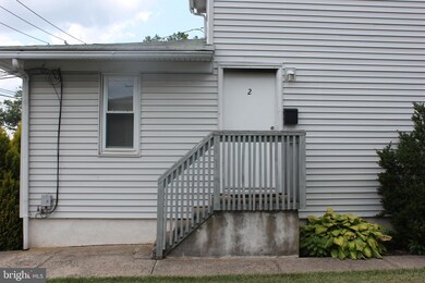 311 E 2nd St, Lansdale, PA 19446 - photo 4