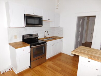 1305 E 4th St unit 1RE, Bethlehem, PA 18015 - photo 4