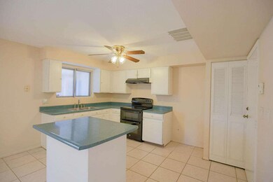 3527 W Voltaire Ave Phoenix AZ 85029-21