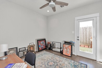 1919 Gano St, Houston, TX 77009 - photo 7